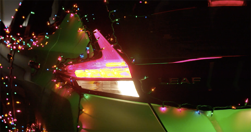 迎接聖誕 Nissan Leaf 電動車也會以「叮噹」聲默默從你身旁飄出（是警告音啦！） - 電腦王阿達