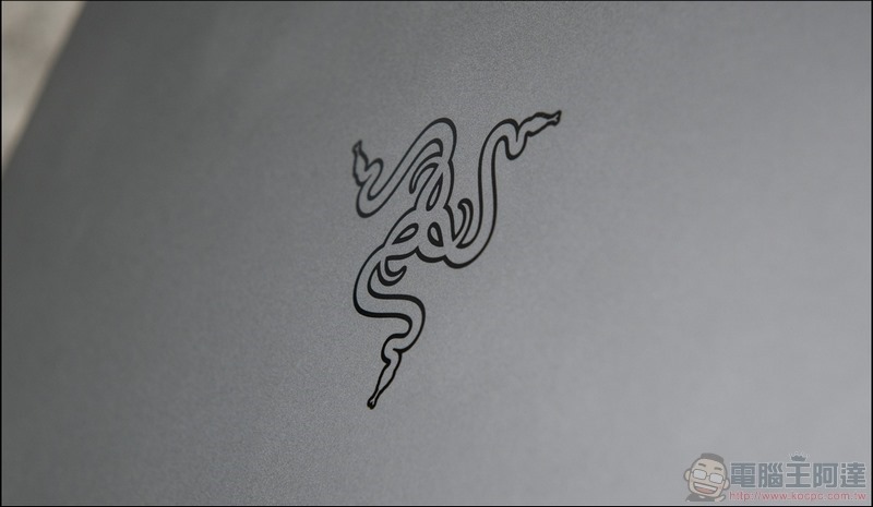 Razer Blade Stealth 13輕薄電競筆電開箱 - 09 Razer Blade Stealth 13輕薄電競筆電開箱 - 09