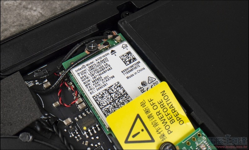 Razer Blade Stealth 13輕薄電競筆電開箱 - 24 Razer Blade Stealth 13輕薄電競筆電開箱 - 24