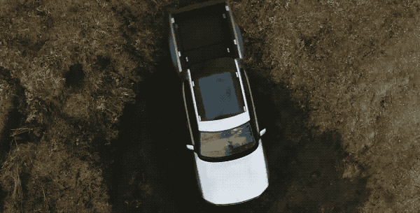 一匹馬 vs. 590 匹馬力的 Tesla Model S ,誰跑得贏? - 電腦王阿達 一匹馬 vs. 590 匹馬力的 Tesla Model S ,誰跑得贏? - 電腦王阿達