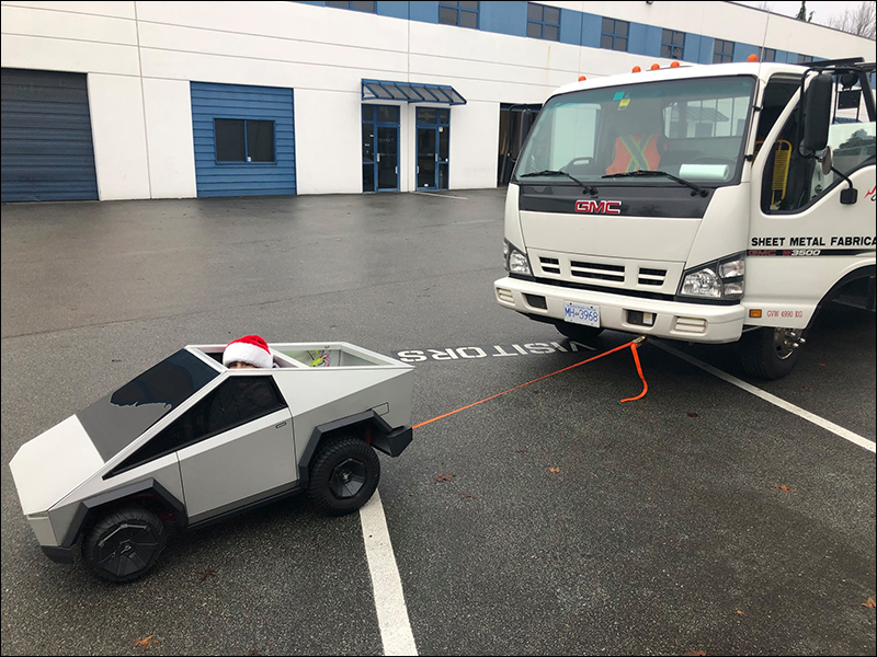 迷你版Tesla Cybertruck ?國外超狂老爸親手為孩子打造 Cybertruck 電動車,還能拖動賓士 R-Class 實車 - 電腦王阿達 迷你版Tesla Cybertruck ?國外超狂老爸親手為孩子打造 Cybertruck 電動車,還能拖動賓士 R-Class 實車 - 電腦王阿達