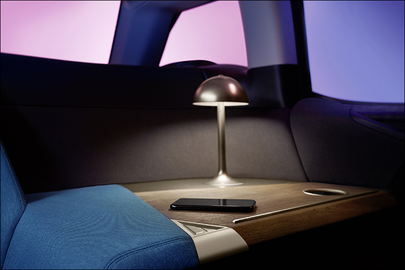 BMW i3 Urban Suite 、 X7 ZeroG Lounger 座椅 CES 2020 亮相，提供副駕宛如頭等艙的乘車體驗 - 電腦王阿達