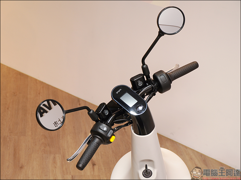 Gogoro VIVA Lite 正式發表:「優格白」簡約配色、更低購車門檻,未補助前原價 52,980 元 - 電腦王阿達 Gogoro VIVA Lite 正式發表:「優格白」簡約配色、更低購車門檻,未補助前原價 52,980 元 - 電腦王阿達