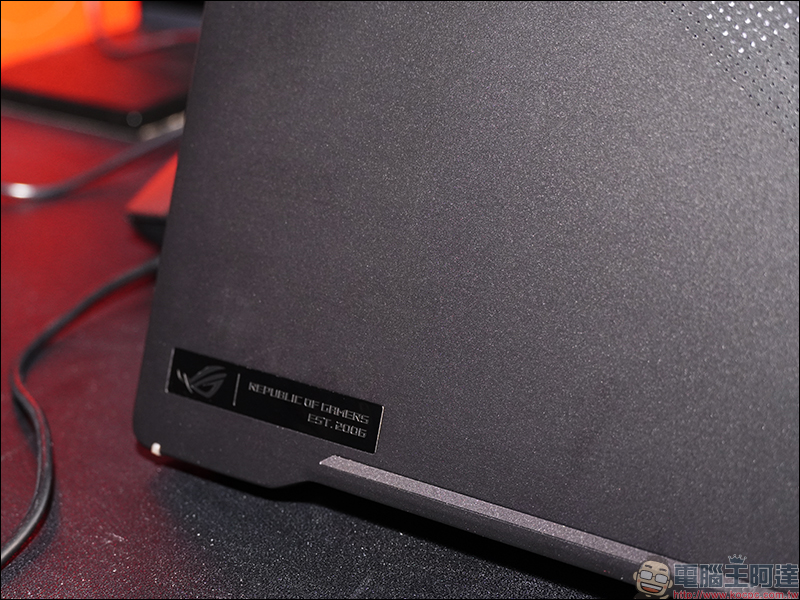 華碩 ROG Zephyrus G14 電競筆電超吸睛 LED 上蓋自由打造專屬燈效、 ROG Strix GA15/GA35 電競桌機動眼看 - 電腦王阿達 華碩 ROG Zephyrus G14 電競筆電超吸睛 LED 上蓋自由打造專屬燈效、 ROG Strix GA15/GA35 電競桌機動眼看 - 電腦王阿達