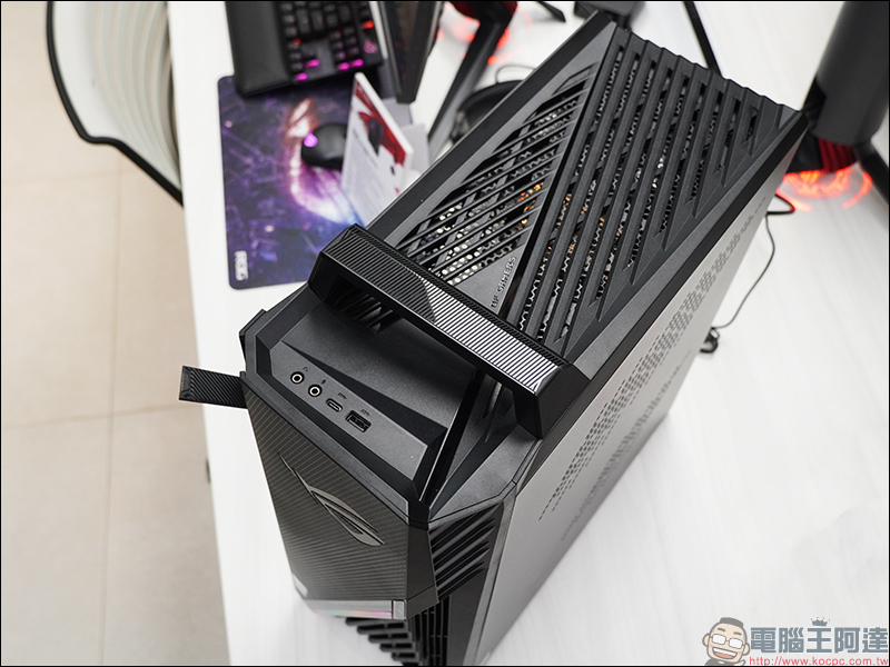 華碩 ROG Zephyrus G14 電競筆電超吸睛 LED 上蓋自由打造專屬燈效、 ROG Strix GA15/GA35 電競桌機動眼看 - 電腦王阿達 華碩 ROG Zephyrus G14 電競筆電超吸睛 LED 上蓋自由打造專屬燈效、 ROG Strix GA15/GA35 電競桌機動眼看 - 電腦王阿達