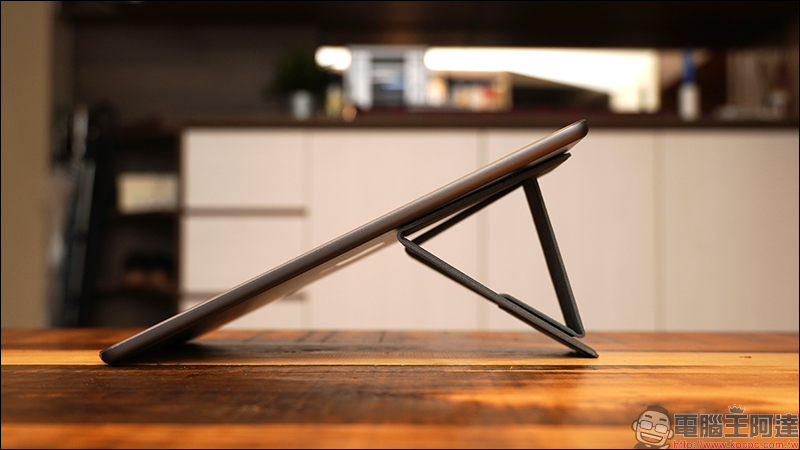 FoldStand 隱形三角超磁架 開箱動手玩:輕鬆撐起你的筆電、手機、平板電腦! - 電腦王阿達 FoldStand 隱形三角超磁架 開箱動手玩:輕鬆撐起你的筆電、手機、平板電腦! - 電腦王阿達