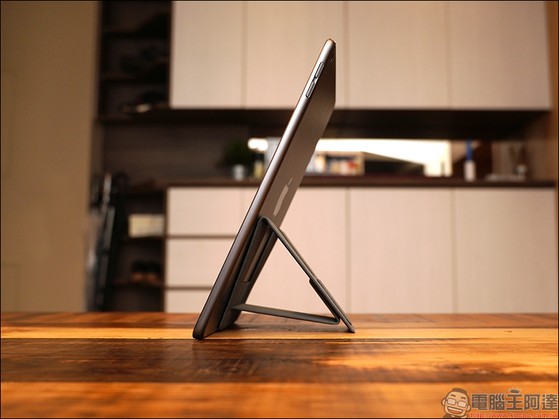 FoldStand 隱形三角超磁架 開箱動手玩:輕鬆撐起你的筆電、手機、平板電腦! - 電腦王阿達 FoldStand 隱形三角超磁架 開箱動手玩:輕鬆撐起你的筆電、手機、平板電腦! - 電腦王阿達