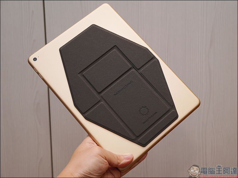 FoldStand 隱形三角超磁架 開箱動手玩:輕鬆撐起你的筆電、手機、平板電腦! - 電腦王阿達 FoldStand 隱形三角超磁架 開箱動手玩:輕鬆撐起你的筆電、手機、平板電腦! - 電腦王阿達