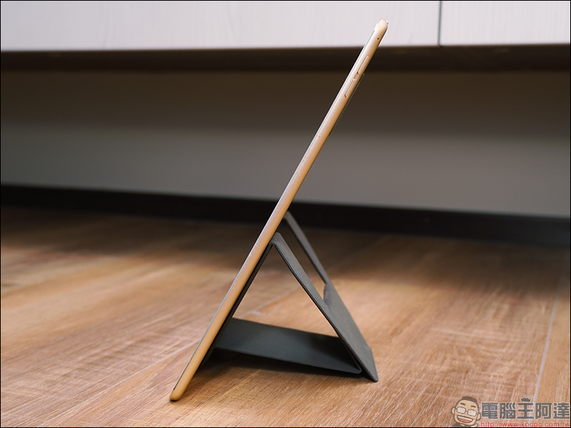 FoldStand 隱形三角超磁架 開箱動手玩:輕鬆撐起你的筆電、手機、平板電腦! - 電腦王阿達 FoldStand 隱形三角超磁架 開箱動手玩:輕鬆撐起你的筆電、手機、平板電腦! - 電腦王阿達