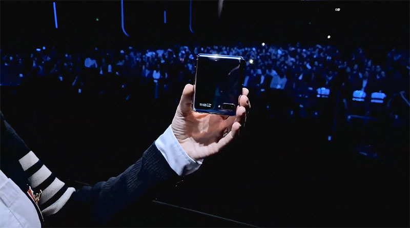 Galaxy Z Flip 千呼萬喚始出來，巴掌大小摺疊更好帶（加映：特別聯名款） - 電腦王阿達