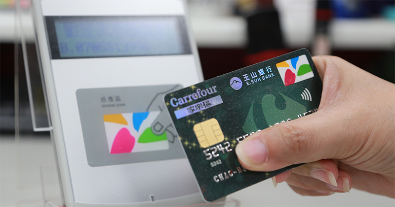 7 月起悠遊卡也能在沖繩小額付費，目標放眼全日通行 - 電腦王阿達
