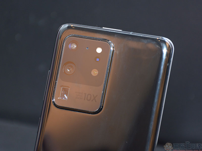 Samsung Galaxy S20 Ultra 的 100 倍超高倍變焦有多狂?這段影片示範給你看! - 電腦王阿達 Samsung Galaxy S20 Ultra 的 100 倍超高倍變焦有多狂?這段影片示範給你看! - 電腦王阿達