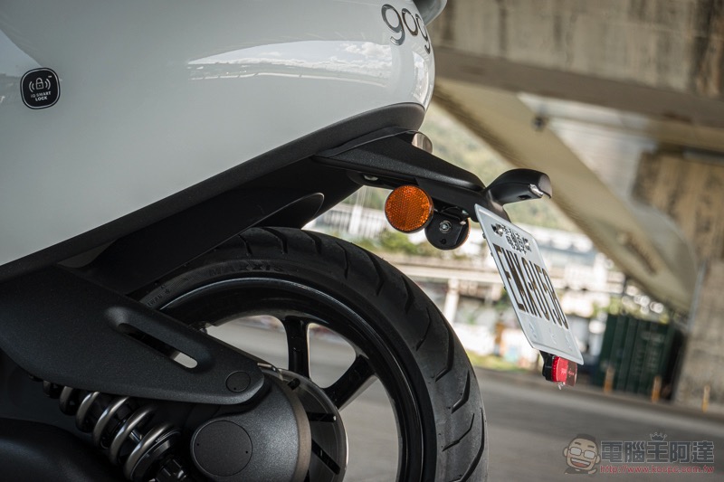 關閉暗黑模式, Gogoro S1 冰岩灰 實車動眼看 - 電腦王阿達 關閉暗黑模式, Gogoro S1 冰岩灰 實車動眼看 - 電腦王阿達