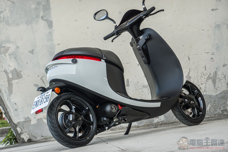 關閉暗黑模式, Gogoro S1 冰岩灰 實車動眼看 - 電腦王阿達 關閉暗黑模式, Gogoro S1 冰岩灰 實車動眼看 - 電腦王阿達