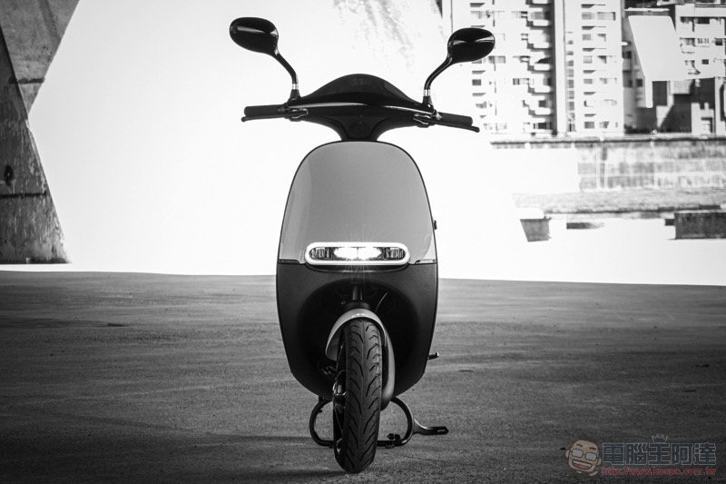 關閉暗黑模式, Gogoro S1 冰岩灰 實車動眼看 - 電腦王阿達 關閉暗黑模式, Gogoro S1 冰岩灰 實車動眼看 - 電腦王阿達