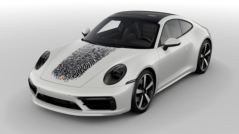 保時捷官方推出新款客製服務 能讓911車主把指紋印在前行李箱上蓋 - 電腦王阿達 保時捷官方推出新款客製服務 能讓911車主把指紋印在前行李箱上蓋