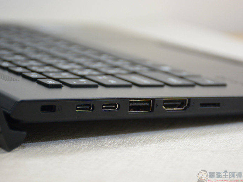 VAIO S13 特仕升級版與 VAIO SE14 青春版動手玩,日系 DNA 有感降價入手更輕鬆 - 電腦王阿達 VAIO S13 特仕升級版與 VAIO SE14 青春版動手玩,日系 DNA 有感降價入手更輕鬆 - 電腦王阿達