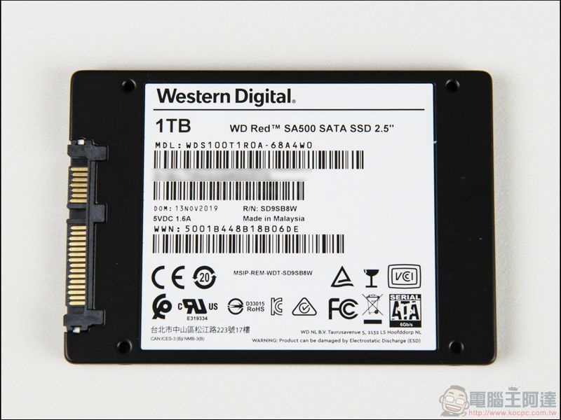 Western Digital WD Red SA500 NAS SATA SSD 開箱 - 04 Western Digital WD Red SA500 NAS SATA SSD 開箱 - 04