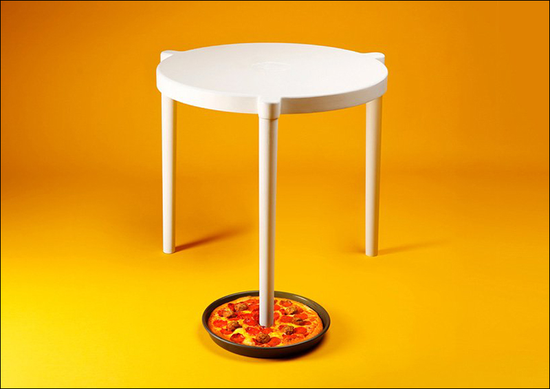 必勝客和 IKEA 聯名合作,推出實桌尺寸披薩支架桌子(就是披薩中央那個小東西) - 電腦王阿達 必勝客和 IKEA 聯名合作,推出實桌尺寸披薩支架桌子(就是披薩中央那個小東西) - 電腦王阿達
