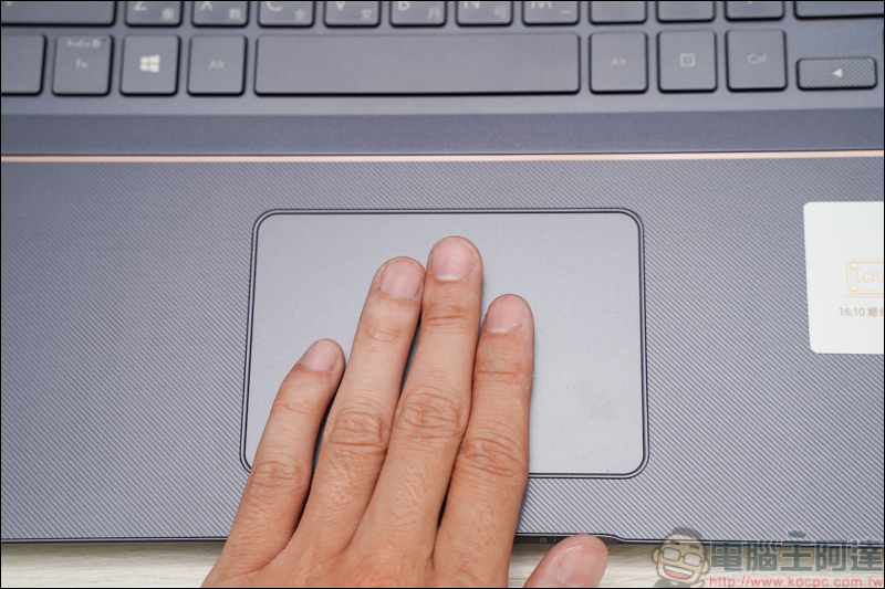ASUS ProArt StudioBook 17 (H700) 開箱,搭載Pantone認證高色彩精準度螢幕的創作者筆電 - 電腦王阿達 ASUS ProArt StudioBook 17 (H700) 開箱,搭載Pantone認證高色彩精準度螢幕的創作者筆電 - 電腦王阿達