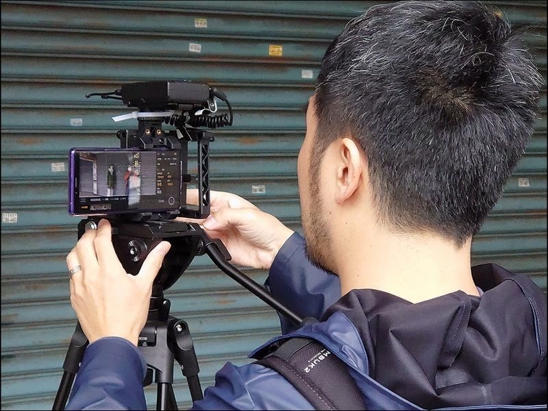 圖說三、電影級專業錄影功能Cinema Pro提供更接近專業電影的創作感受 圖說三、電影級專業錄影功能Cinema Pro提供更接近專業電影的創作感受