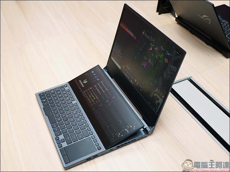 華碩首款雙螢幕電競筆電 ROG Zephyrus Duo 15 等 ROG 筆電新品搶先動眼看 - 電腦王阿達 華碩首款雙螢幕電競筆電 ROG Zephyrus Duo 15 等 ROG 筆電新品搶先動眼看 - 電腦王阿達