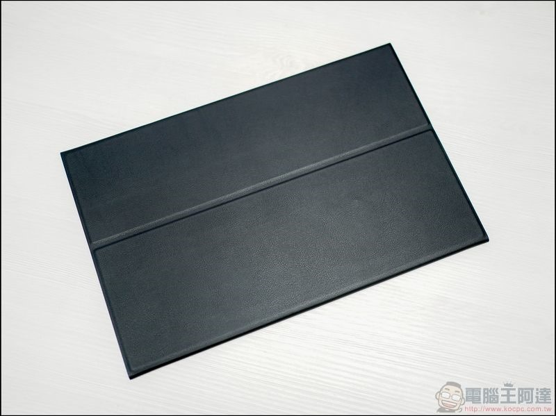 MSI Optix MAG161V 開箱 - 05 MSI Optix MAG161V 開箱 - 05