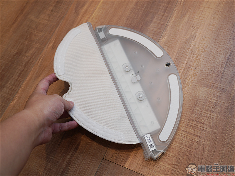 Roborock 石頭掃地機器人二代 S6 Pure 開箱、評測、動手玩:延續 S6 旗艦規格,擁有更高性價比! - 電腦王阿達 Roborock 石頭掃地機器人二代 S6 Pure 開箱、評測、動手玩:延續 S6 旗艦規格,擁有更高性價比! - 電腦王阿達