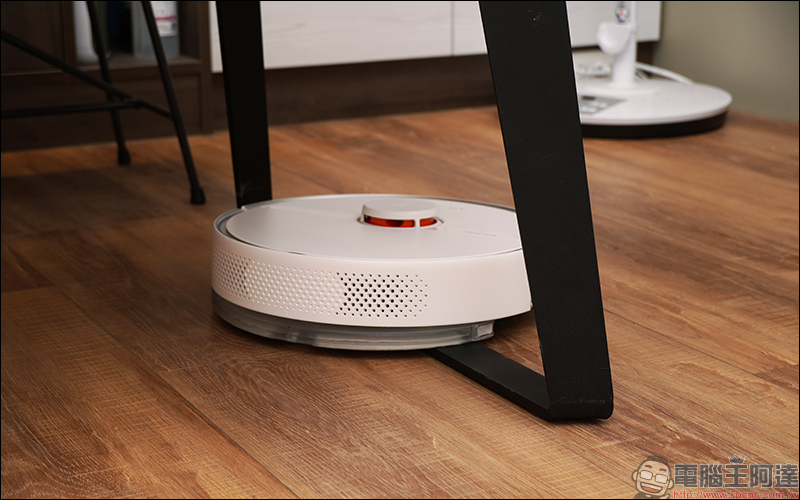 Roborock 石頭掃地機器人二代 S6 Pure 開箱、評測、動手玩:延續 S6 旗艦規格,擁有更高性價比! - 電腦王阿達 Roborock 石頭掃地機器人二代 S6 Pure 開箱、評測、動手玩:延續 S6 旗艦規格,擁有更高性價比! - 電腦王阿達