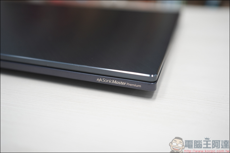 ASUS ProArt StudioBook 17 (H700) 開箱,搭載Pantone認證高色彩精準度螢幕的創作者筆電 - 電腦王阿達 ASUS ProArt StudioBook 17 (H700) 開箱,搭載Pantone認證高色彩精準度螢幕的創作者筆電 - 電腦王阿達