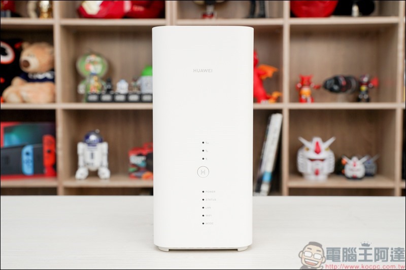 HUAWEI B818 開箱 - 02 HUAWEI B818 開箱 - 02