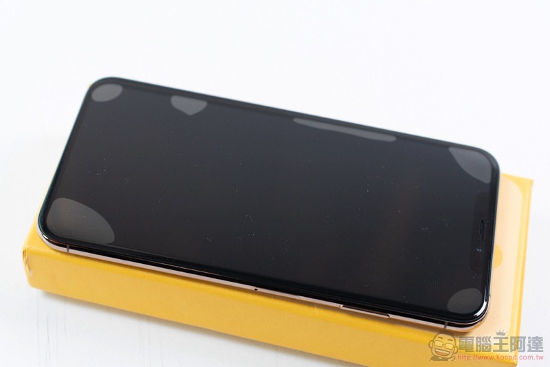 打不破的保護貼! 犀牛盾 3D 壯撞貼 iPhone 使用體驗(評測 / 評價 / 開箱) - 電腦王阿達 打不破的保護貼! 犀牛盾 3D 壯撞貼 iPhone 使用體驗(評測 / 評價 / 開箱) - 電腦王阿達