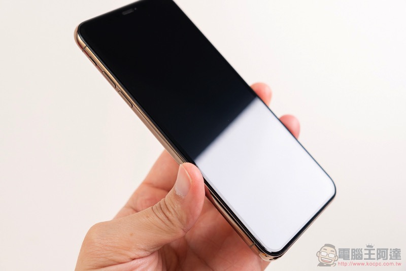 打不破的保護貼! 犀牛盾 3D 壯撞貼 iPhone 使用體驗(評測 / 評價 / 開箱) - 電腦王阿達 打不破的保護貼! 犀牛盾 3D 壯撞貼 iPhone 使用體驗(評測 / 評價 / 開箱) - 電腦王阿達