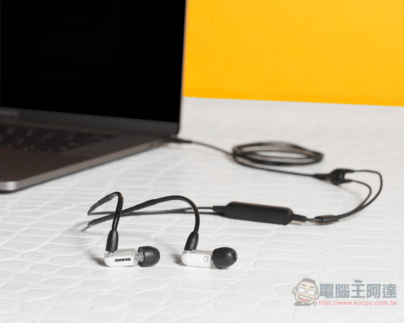 SHURE 新一代專業隔音耳機 AONIC 系列矚目登場 ，多個型號迎合不同需要 - 電腦王阿達