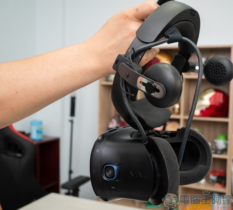 HTC Vive Cosmos Elite 開箱 - 16 HTC Vive Cosmos Elite 開箱 - 16