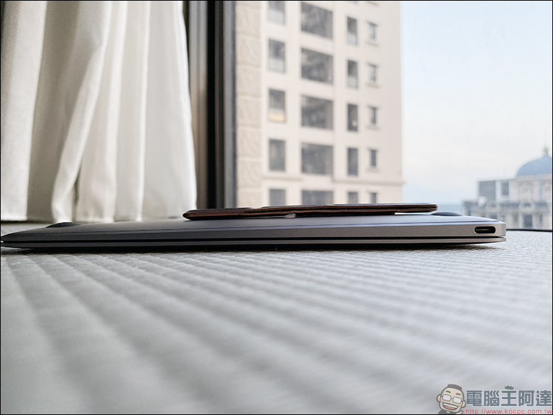 Bestmade NEO 隱形筆電架簡單動手玩:0.4 公分極薄無感、支援雙角度調整 - 電腦王阿達 Neo 隱形筆電架
