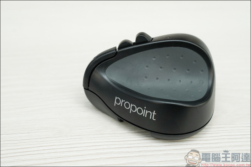 Swiftpoint TracPoint & ProPoint 開箱，世界最迷你的人體工學筆握式滑鼠