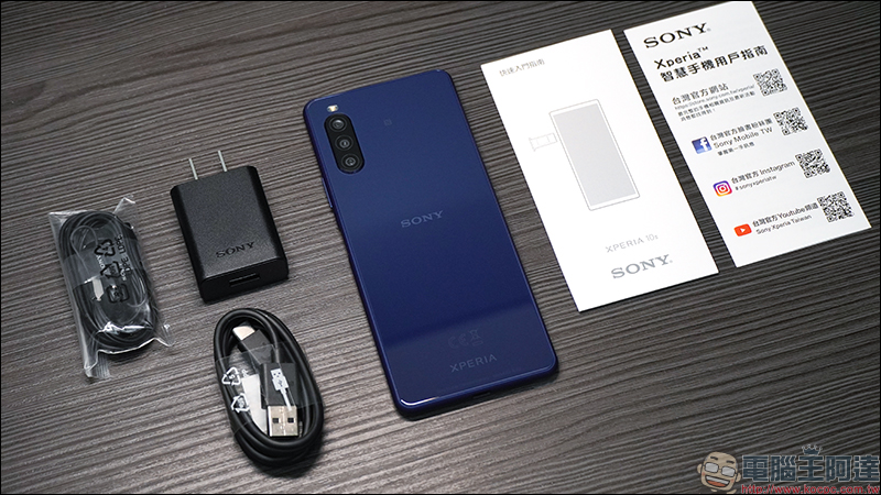Xperia 10 II 開箱、評測、動手玩:21:9 OLED 寬螢幕、三鏡頭相機,具備防水功能更親民! - 電腦王阿達 Xperia 10 II 開箱、評測、動手玩:21:9 OLED 寬螢幕、三鏡頭相機,具備防水功能更親民! - 電腦王阿達