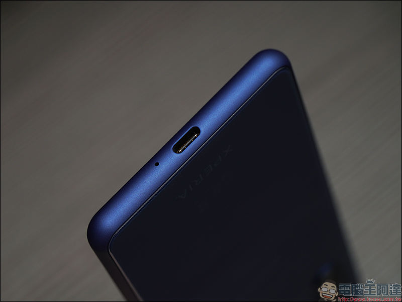 Xperia 10 II 開箱、評測、動手玩:21:9 OLED 寬螢幕、三鏡頭相機,具備防水功能更親民! - 電腦王阿達 Xperia 10 II 開箱、評測、動手玩:21:9 OLED 寬螢幕、三鏡頭相機,具備防水功能更親民! - 電腦王阿達