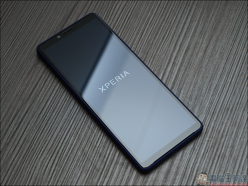 Xperia 10 II 開箱、評測、動手玩:21:9 OLED 寬螢幕、三鏡頭相機,具備防水功能更親民! - 電腦王阿達 Xperia 10 II 開箱、評測、動手玩:21:9 OLED 寬螢幕、三鏡頭相機,具備防水功能更親民! - 電腦王阿達
