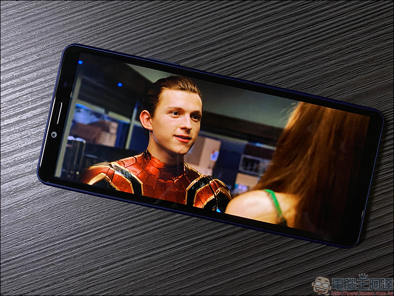 Xperia 10 II 開箱、評測、動手玩:21:9 OLED 寬螢幕、三鏡頭相機,具備防水功能更親民! - 電腦王阿達 Xperia 10 II 開箱、評測、動手玩:21:9 OLED 寬螢幕、三鏡頭相機,具備防水功能更親民! - 電腦王阿達