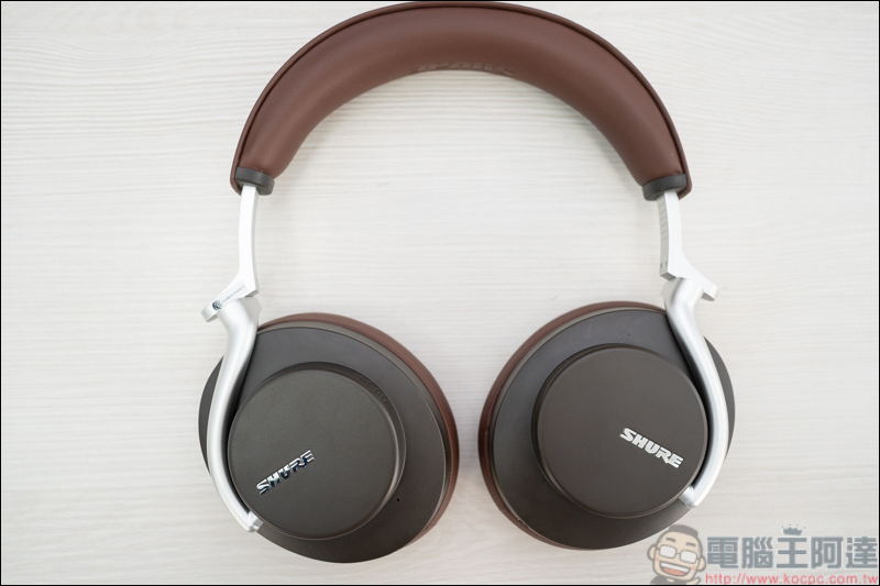 Shure AONIC 50無線降噪頭戴式耳機開箱動耳聽,同場加映AONIC 4 - 電腦王阿達 Shure AONIC 50無線降噪頭戴式耳機開箱動耳聽,同場加映AONIC 4 - 電腦王阿達