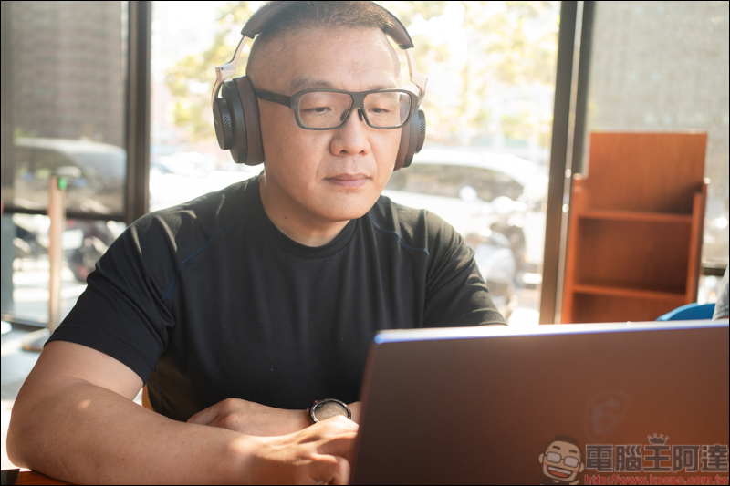 Shure AONIC 50無線降噪頭戴式耳機開箱動耳聽,同場加映AONIC 4 - 電腦王阿達 Shure AONIC 50無線降噪頭戴式耳機開箱動耳聽,同場加映AONIC 4 - 電腦王阿達