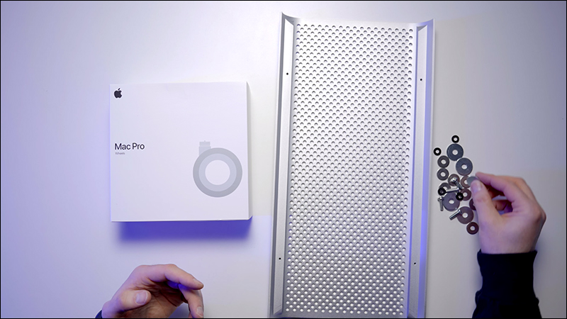 國外 YouTuber 開箱價值 20,900 元的 Apple Mac Pro 輪組套件，並將它改裝成滑板 - 電腦王阿達
