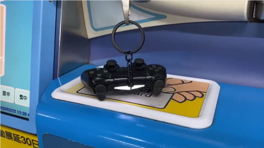 「PS4 無線控制器造型悠遊卡」公開預購方式 限量28000個 - 電腦王阿達