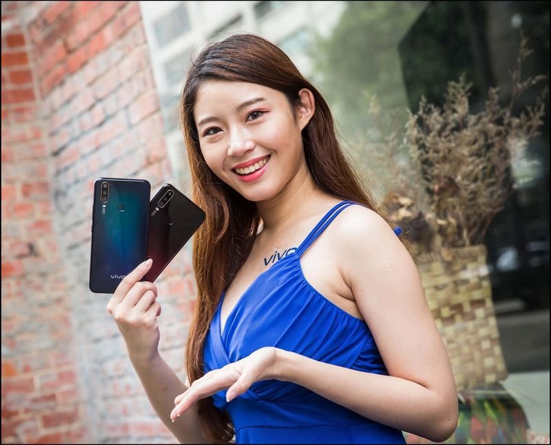 vivo Y15 2020也同步推出,售價親民只要5990元。 vivo Y15 2020也同步推出,售價親民只要5990元。