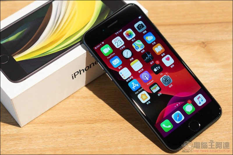 DxOMark 公佈 iPhone SE(2020) 音訊評測成績, 70 分僅次於 iPhone 11 系列 - 電腦王阿達 DxOMark 公佈 iPhone SE(2020) 音訊評測成績, 70 分僅次於 iPhone 11 系列 - 電腦王阿達