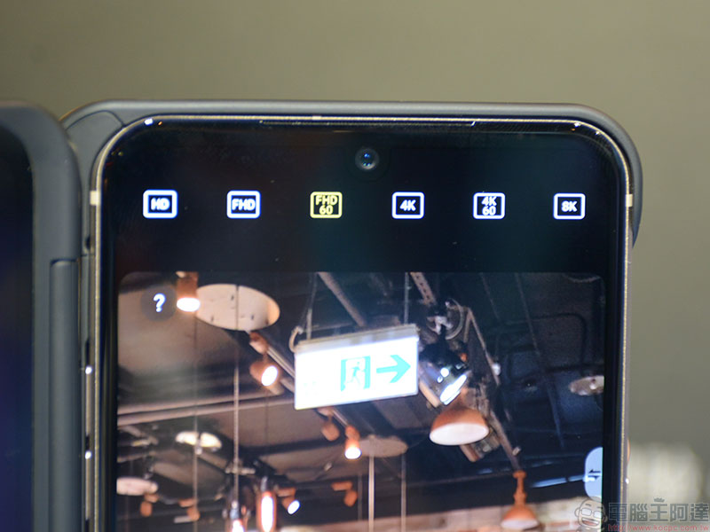 首款 5G 雙螢幕手機 LG V60ThinQ 5G Dual Screen 登台開賣 - 電腦王阿達 首款 5G 雙螢幕手機 LG V60ThinQ 5G Dual Screen 登台開賣 - 電腦王阿達