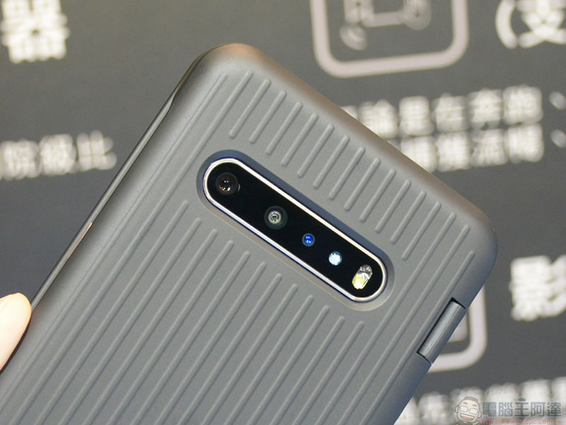 首款 5G 雙螢幕手機 LG V60ThinQ 5G Dual Screen 登台開賣 - 電腦王阿達 首款 5G 雙螢幕手機 LG V60ThinQ 5G Dual Screen 登台開賣 - 電腦王阿達