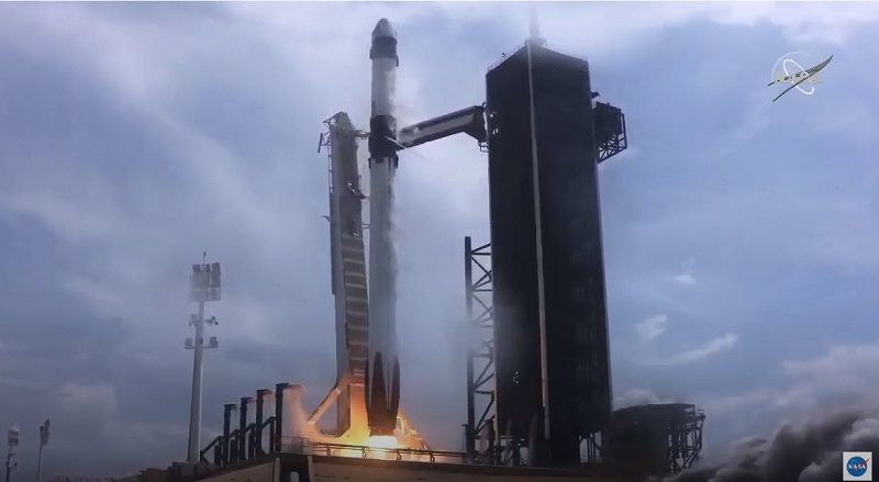 SpaceX與NASA合作 順利以天龍號太空船載人飛行升空 - 電腦王阿達 SpaceX與NASA合作 順利以天龍號太空船載人飛行升空 - 電腦王阿達